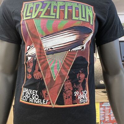 Led-Zeppelin-Wiskey-A-Go-Go-19