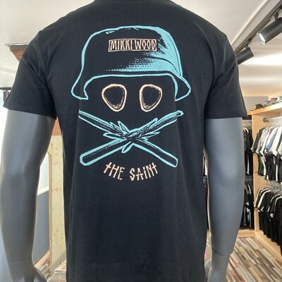 Mikki-Wood-Achterkant