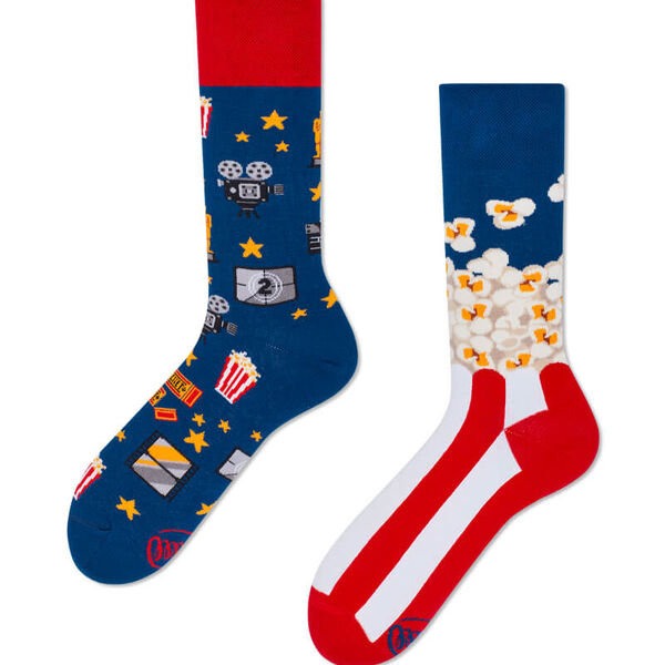 movie-maniac-by-many-mornings